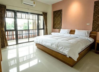 Boontawee Boutique Home