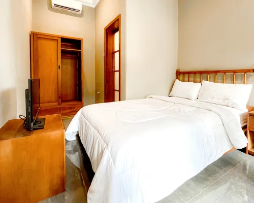 Mangu Living near Bandara Adi Soemarmo Solo RedPartner Hotels in Ngemplak
