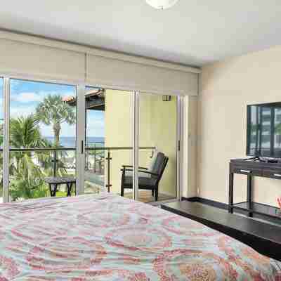 Best Sunset View in Oceania Resort w/King Bed Rooms