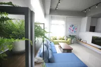 Shuang Huang Dan B&B