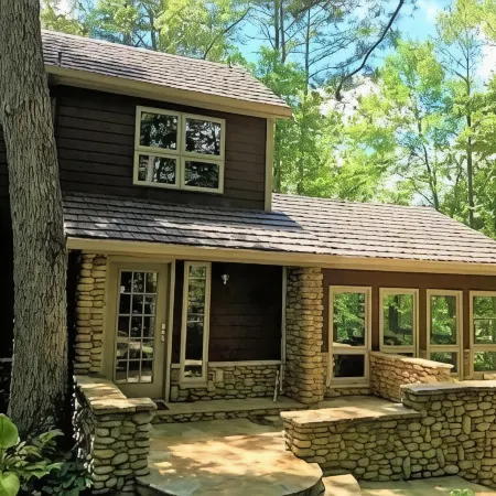 North Keowee Family Lake House on Private Cove With Dock / 5 MIN FROM JOCASSEE