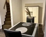 Apartelliment bianco-nero - modern accommodation in Cologne - stanze in case private
