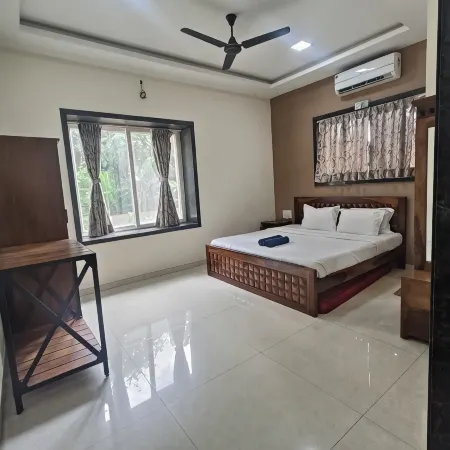 Mansarovar Bungalows