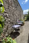 High spec, self contained apartment with garden in Georgian Manor House