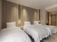 Breeze Hot Spring Hotel - Bintang 3