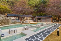 Yeonhwamun Hotel Yangyang