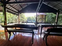 Enchanted Cove Resort - 2-Star