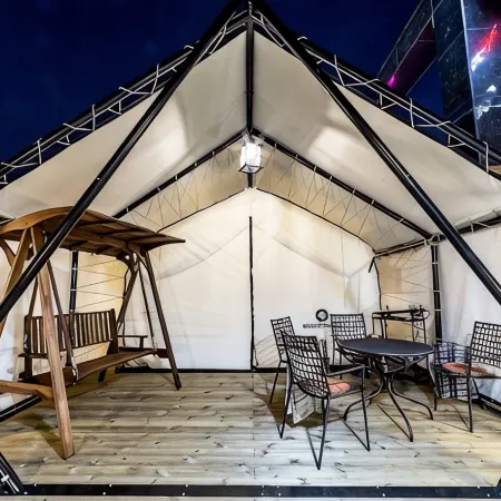 Suwon Saint Hotel Отели рядом с достопримечательностью «Парк Сохо»