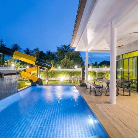 Villa me & you2
