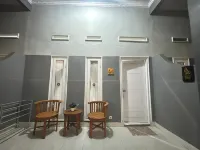 Banera Gili Homestay - Guest houses