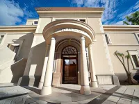 The Ashbee Hotel