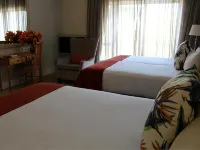 The Riverside Hotel Hotels near Big Rush