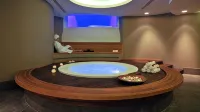 Alasia Boutique Hotel - Hot Tub