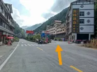 Longsheng Wenquan Juxiange Chinese Inn Hotels in Hot Spring Resort
