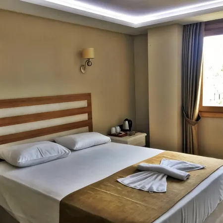 Feza Otel