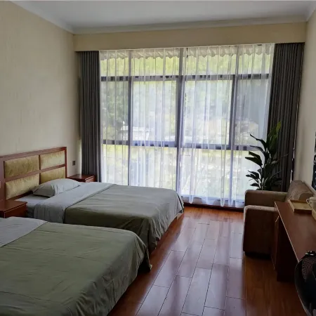 Lichuan Guanshan Homestay