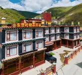 Kangding Tagong Town Dongzanling Boutique Homestay - balcony