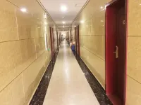 Pedestrian Street Hotel - Parkering