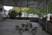 Du'an Dongmiao Zhongyi Boutique Inn