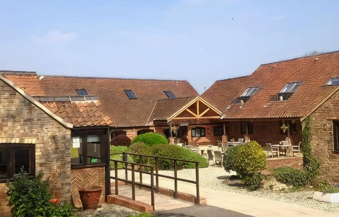 Hall Farm Hotel and Restaurant