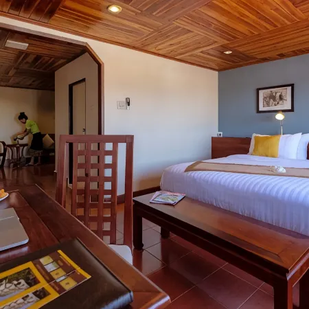 Pakse Hotel & Restaurant
