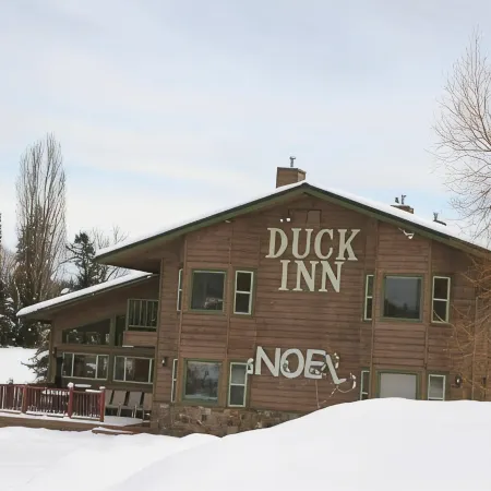 Duck Inn Lodge