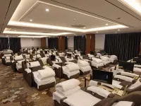 Pingbian Yinfeng Hotel 핑볜 호텔