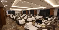 Pingbian Yinfeng Hotel