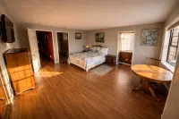 Ocean's Breeze, a Welcoming Space to Gather in Morro 'Heights Pet Friendly!