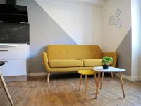 Completely renovated modern apartment
