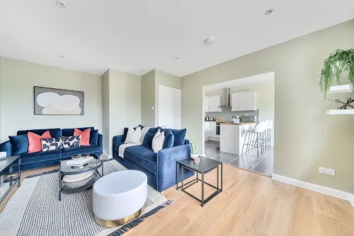 Beautiful apartment in Claygate Village - Wifi