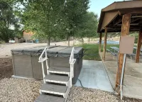 Welcome to Lainees Lounge - Homestays