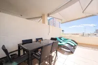 Luxury 2 Bed 2 Bath Apartment - Wifi