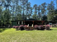 Toledo Bend Lake Record Lodge - waterfront, private boat dock and Pet-friendly! - 무료 와이파이