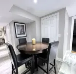 Fabulous 2-bedroom apartment with AC in charming Whitby