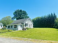 Charming Coastal Escape near Wickford, RI. Close to beaches and coastal charm! - Wifi