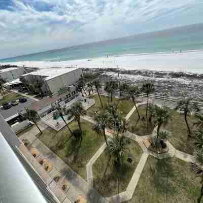 Cozy Beachfront Condo in Panama City Beach Others