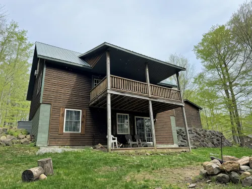 ADK Lake House Vacation, Cozy 5 Bedroom & 2 Bath