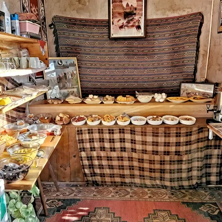 Falcon Cave Suites