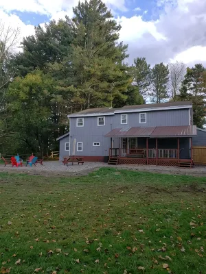 home away from home close to lake and marina