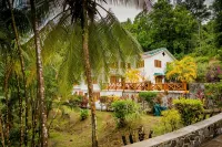 Polaris ATV buggy included in rental! Magnificent Sea views & Beach 2 mins away Hotels in 