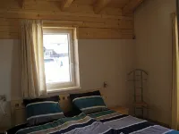 Luxury vacation home for summer with private pool and winter at the slopes - Homestays