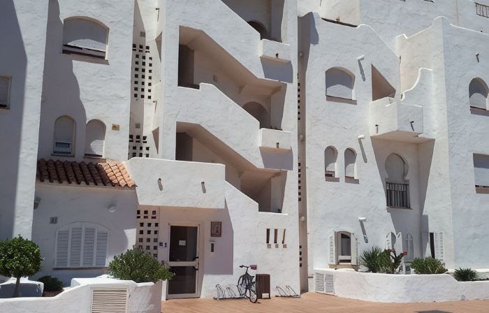 Apartment with AC in Costa Ballena on a golf course 10 minutes from the beach