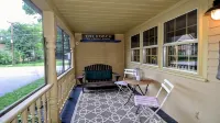 Quintessential farmhouse with hot tub, mountain views, sparkling clean