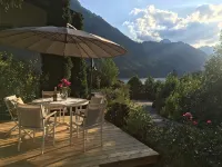 Apartment with seaview, 2 bedrroms. own garden, 5 min. to lake - Wifi