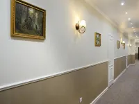 Apelsin Na Leninskom Prospekte Hotel 鄰近達爾文國家博物館的酒店