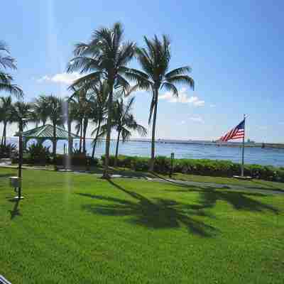 Waterfront, Ground-Floor private residence with Ocean & Inlet views Hotel Exterior