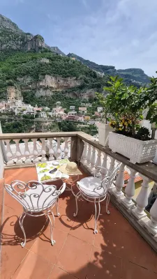 Casa Bon Bon - Spacious house 5 minutes from the center of Positano - Bungalows