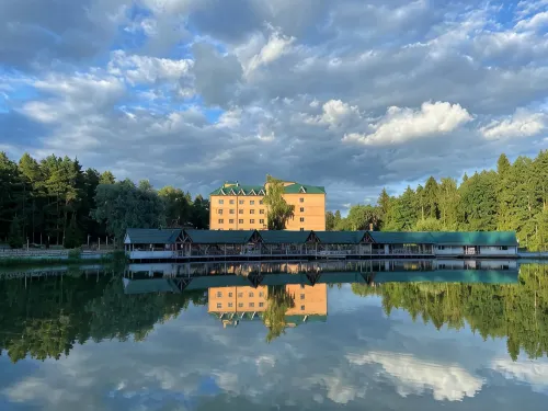Lesnaya Skazka Restaurant-Hotel Complex - Pools