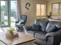 The Comfy Humphrey House Hotels in Greytown